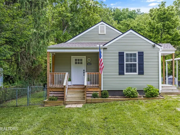 3916 N Bellemeade Ave, Knoxville, TN 37919