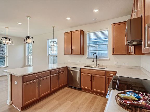 4th image of 2950 E Old Settlers Blvd Unit 5