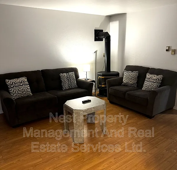 37 Moore St #1 — Photo 2