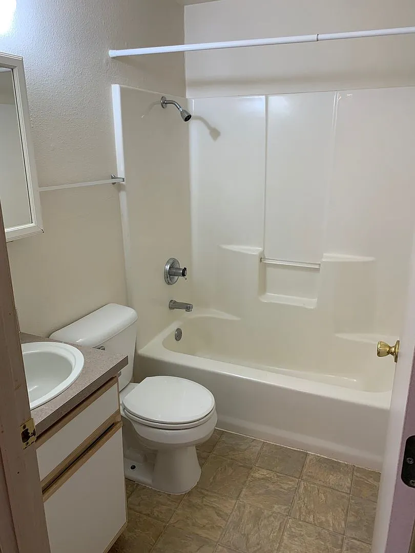 Ida Street Townhomes — Photo 4