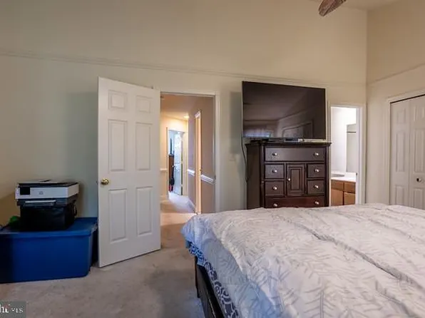 20043 Placid Lake Ter, Germantown, MD 20874
