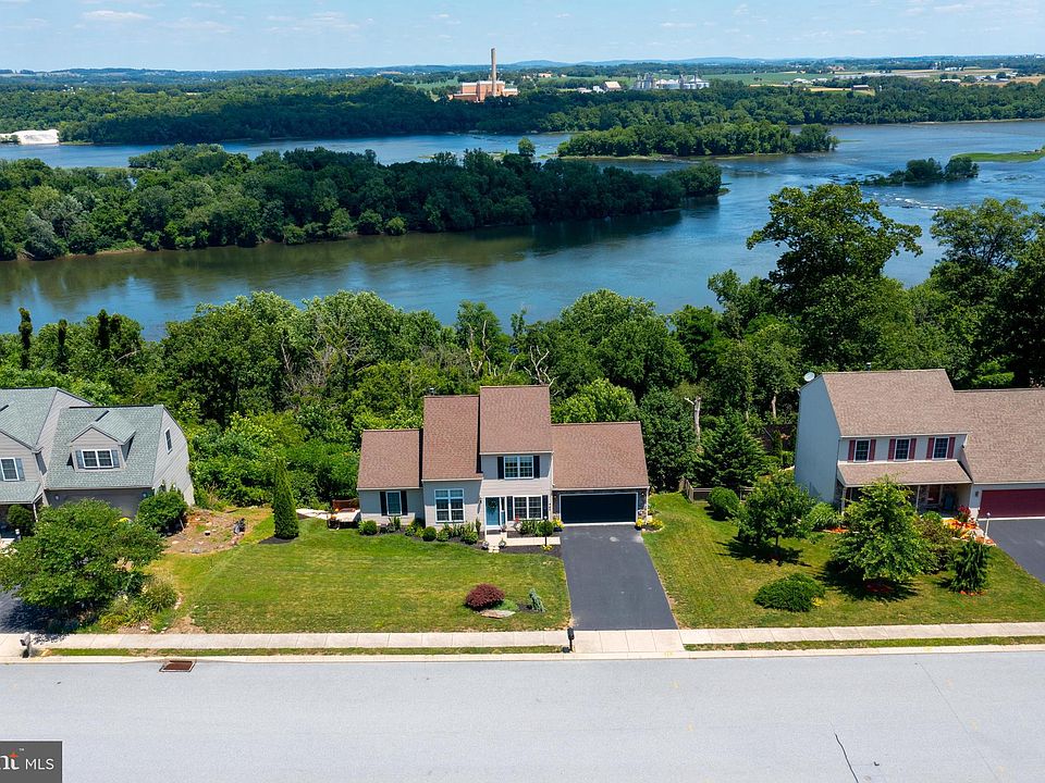 425 N Burberry Ln, Mount Wolf, PA 17347 Zillow