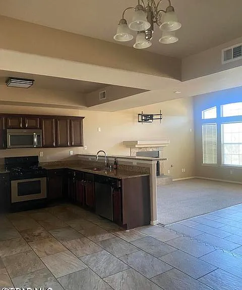 7732 Maple Landing Ct — Photo 8