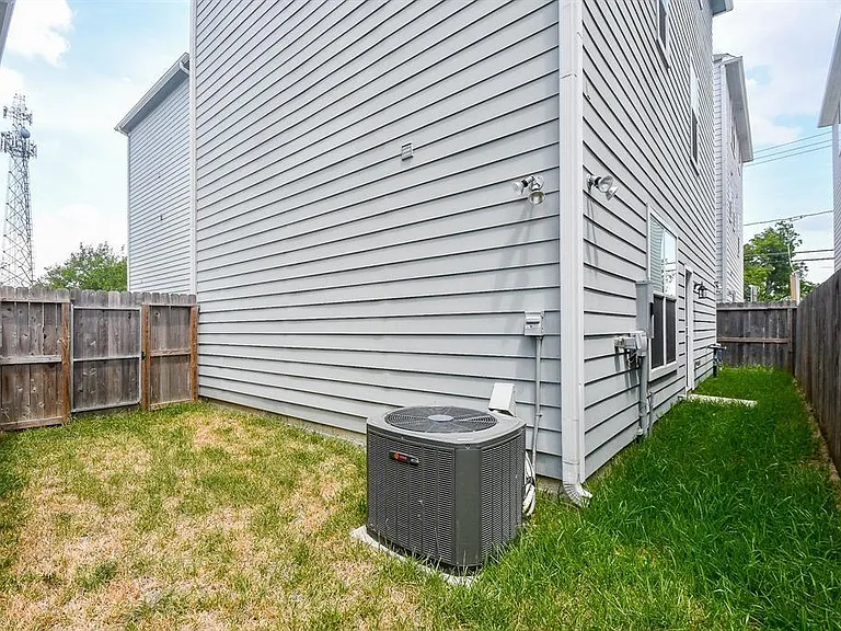 703 Link Rd — Photo 32