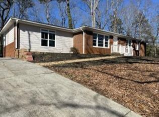 1110 Hope Rd, Sandy Springs, GA 30350