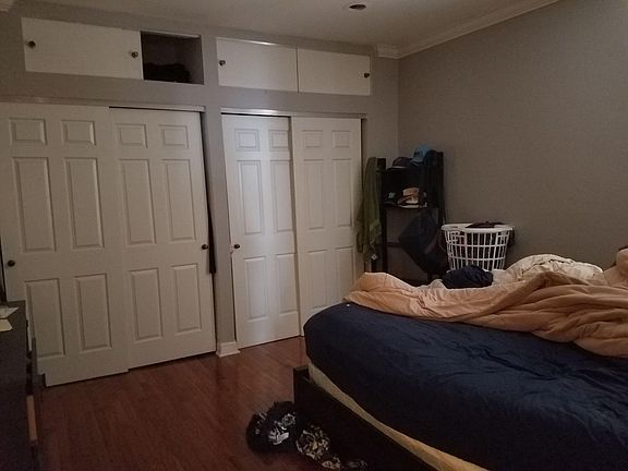 4th image of 5387 Pershing Ave APT D