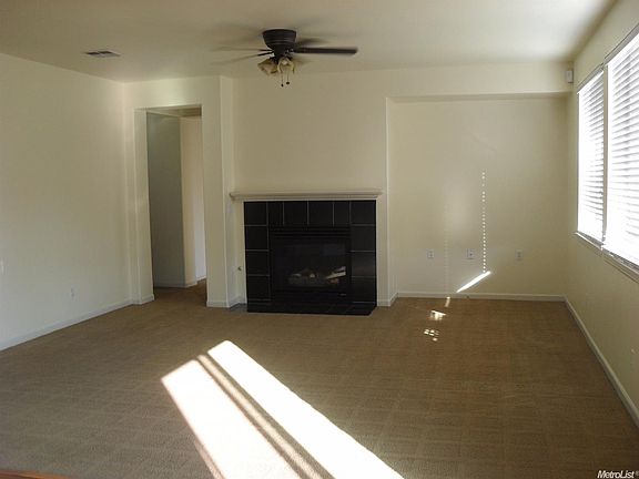 5th image of 3612 Southern Oak Dr
