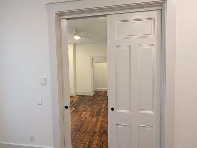 521 Garrard St #1 — Photo 8