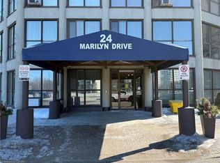 24 Marilyn Dr #101, Guelph, ON N1H 8E9