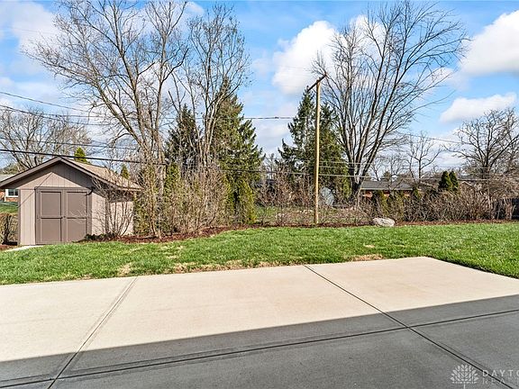 5th image of 2247 E Whipp Rd