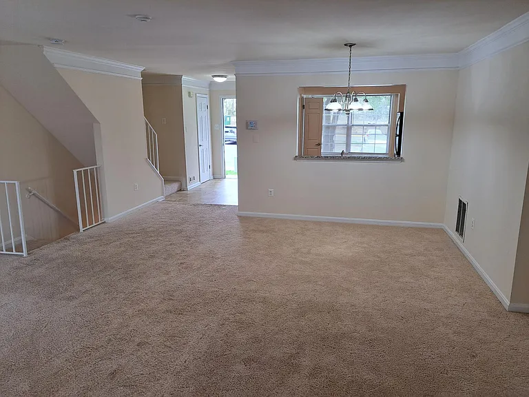 10118 Avenel Gardens Ln — Photo 8