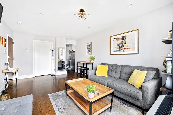 Rented by Douglas Elliman | media 16