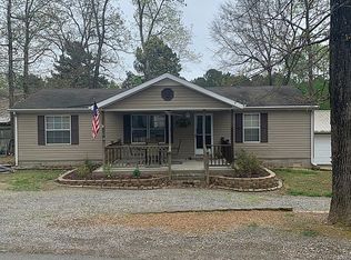 397 Shoreline Dr, New Concord, KY 42076