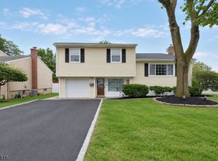 333 Foxwood Rd, Union Twp., NJ 07083