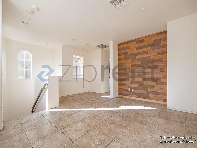 1653 Sourwood Pl — Photo 6