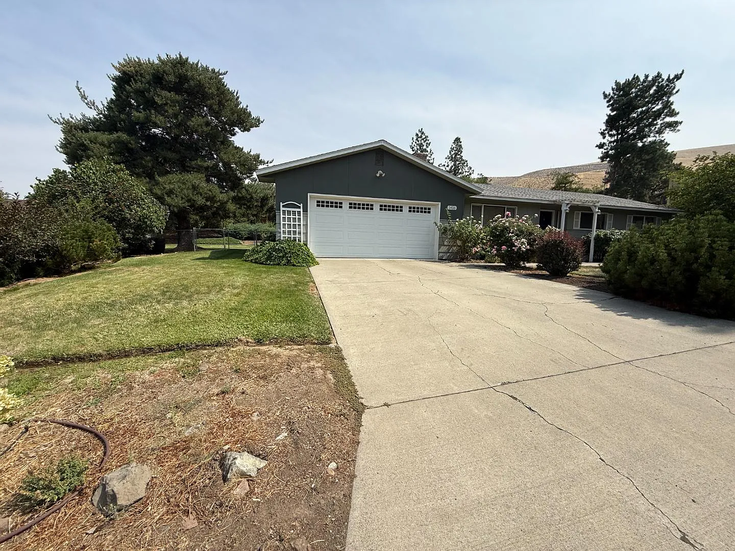 1416 Scenic Dr — Photo 2