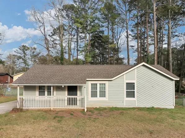 8890 Homewood Dr, Riverdale, GA 30274