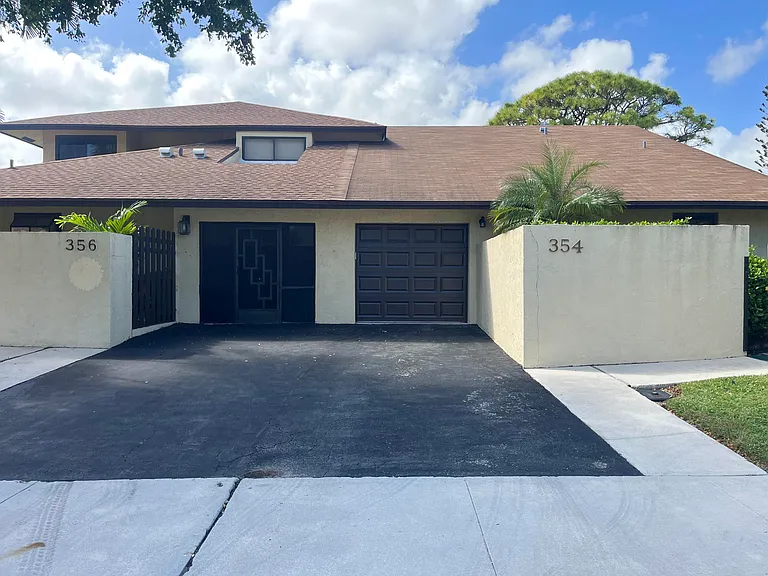 354 SW 28th Ave — Photo 44