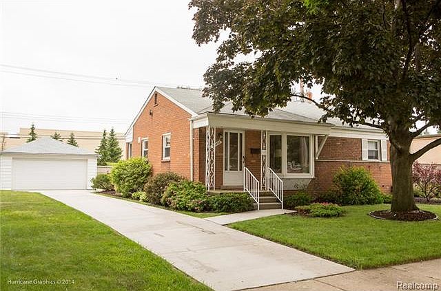 1st image of 29460 Orangelawn St