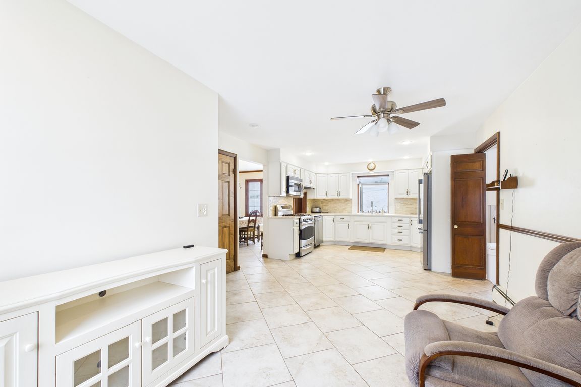 next background image