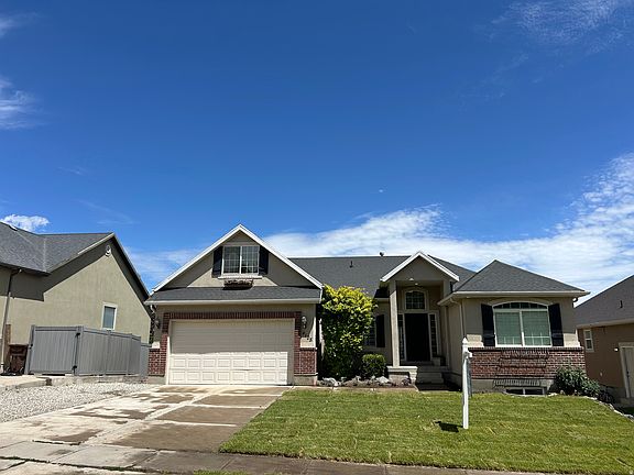 2nd image of 4105 E Comanche St