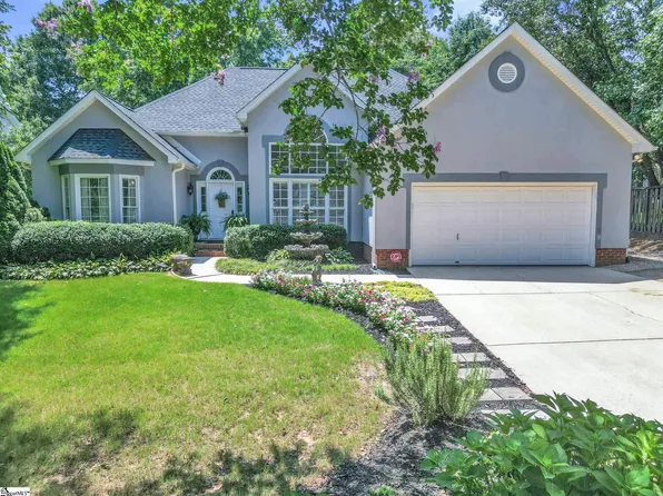 4 Plumbridge Ln, Greenville, SC 29615