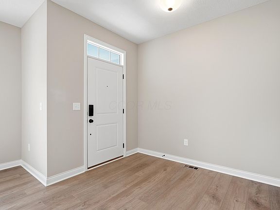 5th image of 3692 Colts Reign Dr