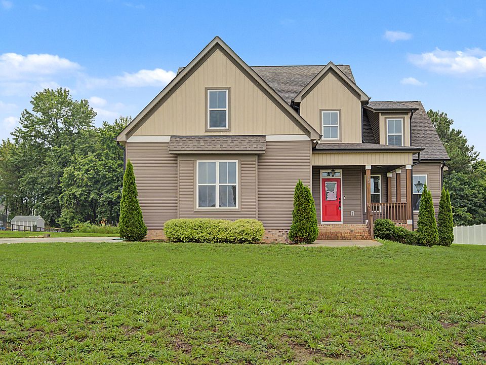 1st image of 15 Eagle Chase Dr