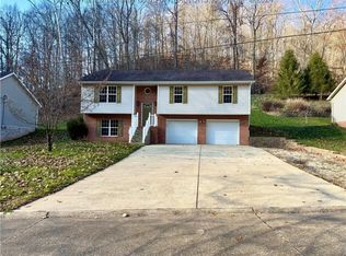 119 Dustins Cv, Eleanor, WV 25070