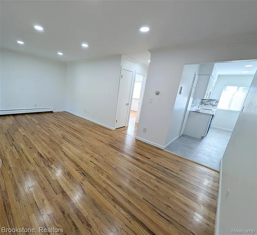 1 bed, 581 sqft, $1,400 — Photo 4