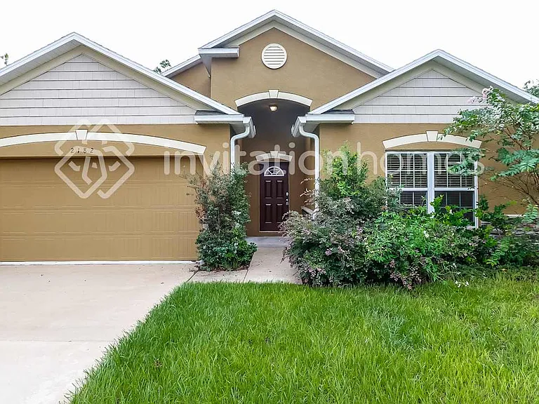 2182 Deborah Dr — Photo 1
