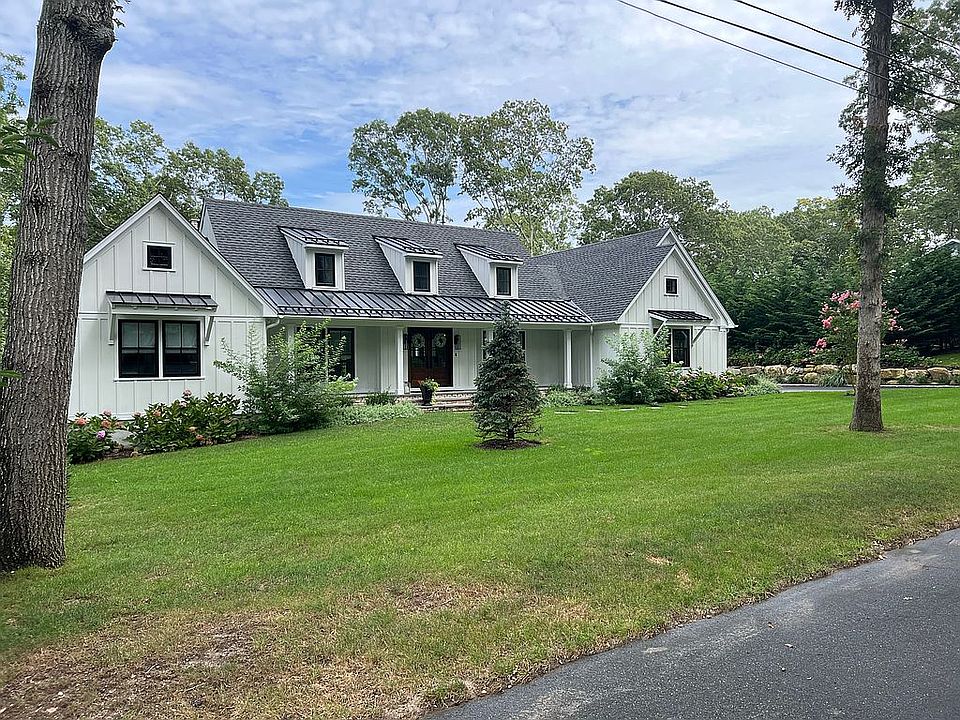 1st image of 605 Eastwood Dr