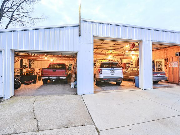 Huge Garage