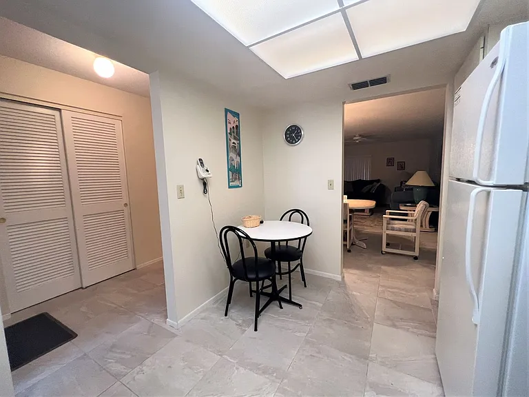 753 Sorrento Inlt — Photo 9