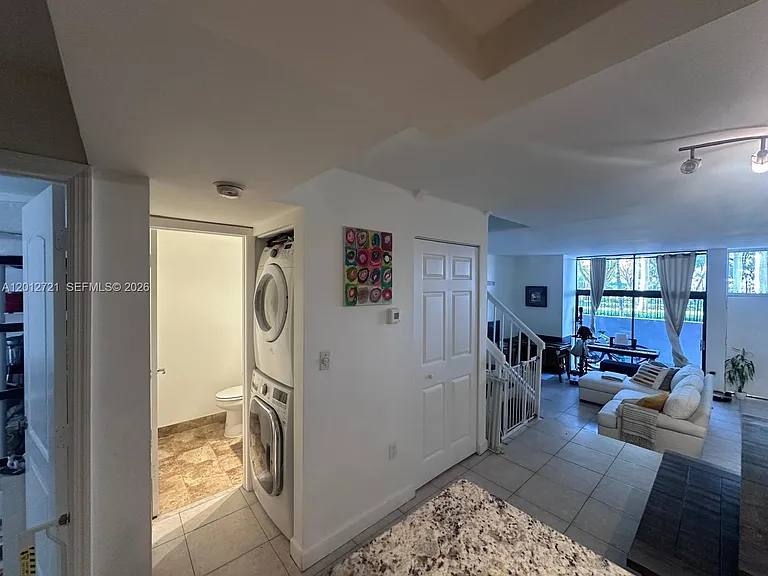3003 NE 183rd Ln #0 — Photo 6