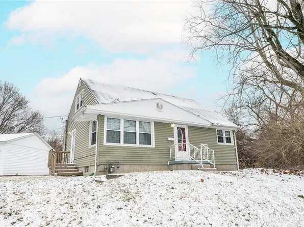 1222 Oakhill Ave, Fairborn, OH 45324