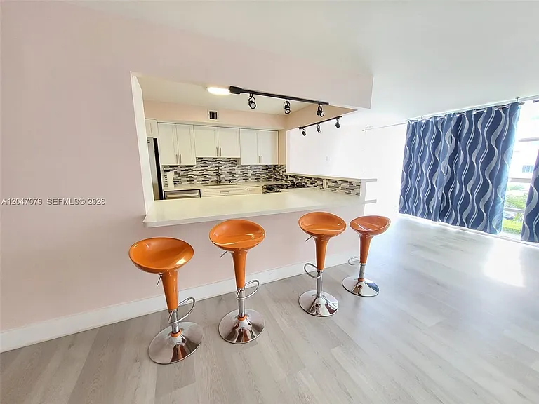 501 Three Islands Blvd #310 — Photo 37