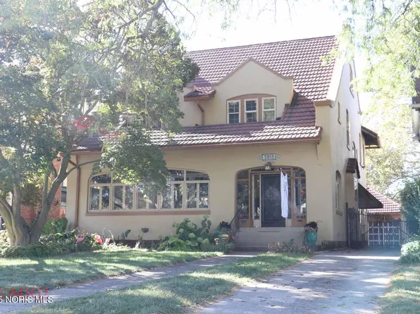 2815 Collingwood Blvd, Toledo, OH 43610