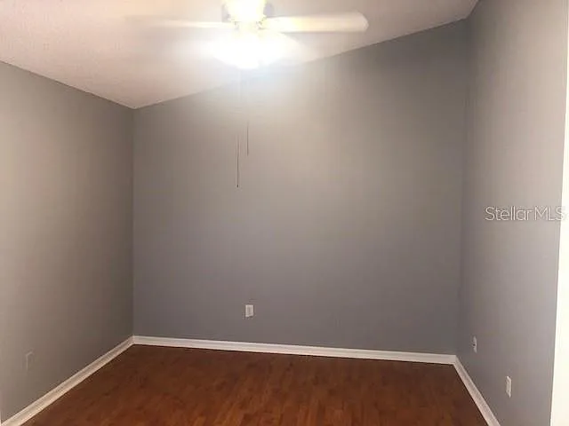 1851 Falling Star Ln — Photo 10