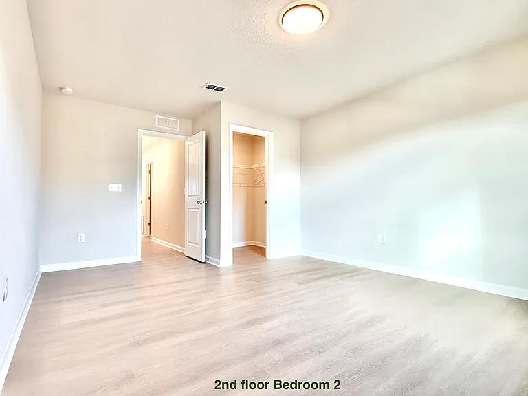 2129 Laceflower Dr — Photo 16