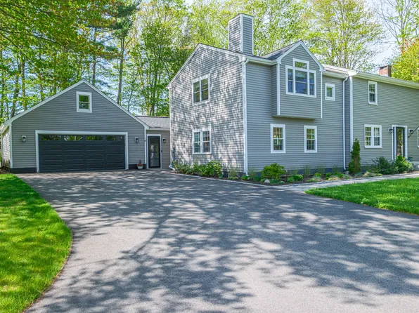 6 Plymouth Drive, Scarborough, ME 04074