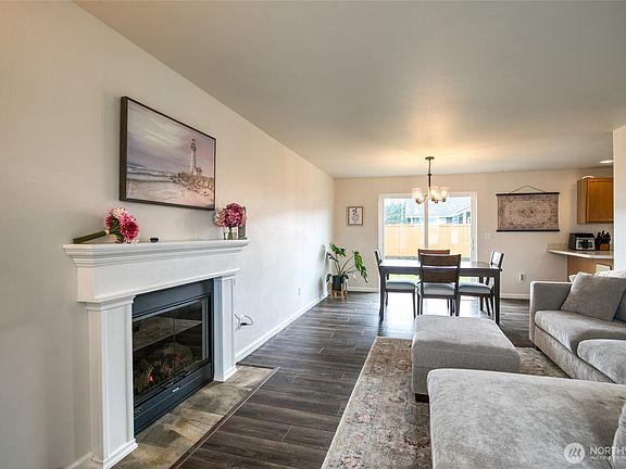 5th image of 603 Troon Avenue