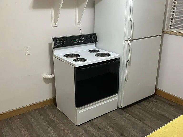 2024 W Hamilton Pl — Photo 10
