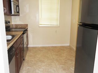 1 Whitelaw Pl APT 2D, Nottingham, MD 21236