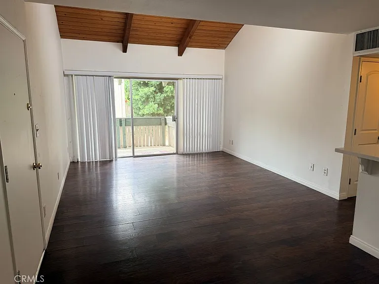 8601 International Ave #265 — Photo 2