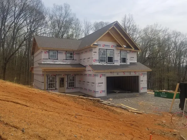 158 Cindy Anne Dr, Johnson City, TN 37615