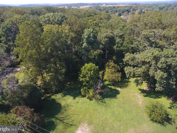 14524 Old York Rd, Phoenix, MD 21131