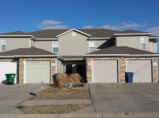 1663 SW Mission Rd, Lees Summit, MO 64081