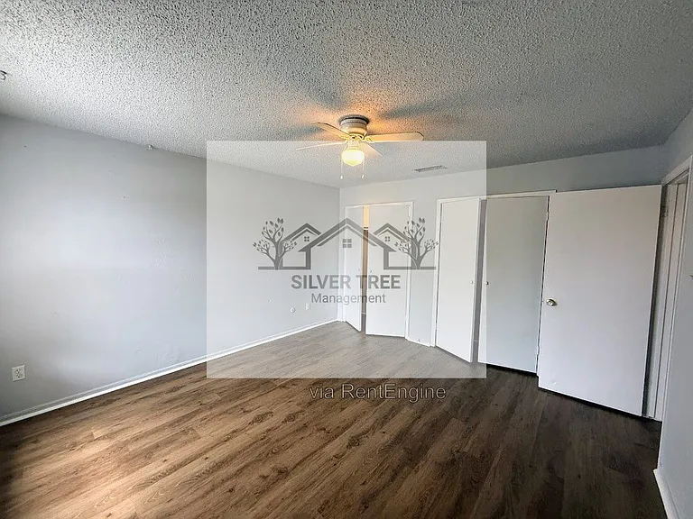 4820 Wellesley Ave #A — Photo 8