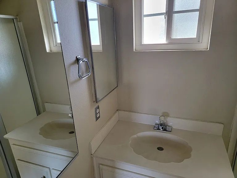 794 Mason St — Photo 8